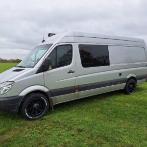 4x Felgen RID R05 8x18 ET50 6x130 + 4x Reifen Black Bear AT2 255/55/18