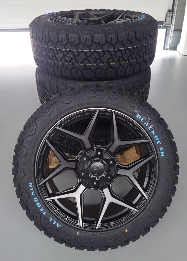 4x Felgen Dirt D44 9x20 ET20 5x120/139,7 + 4x Reifen Black Bear AT2 265/50/20