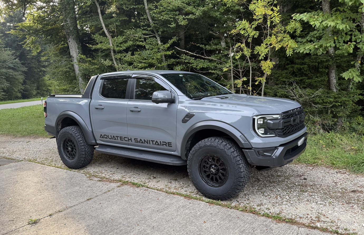 4x Felgen RID R07 9x17 ET25 6x139,7 + 4x Reifen BF Goodrich KO2 315/70/17