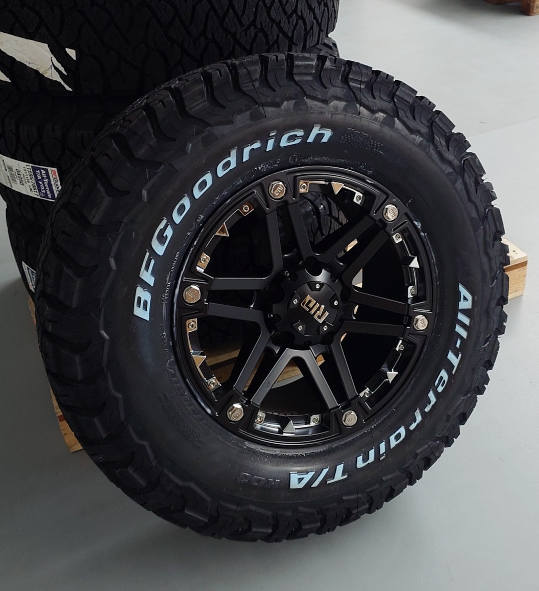 4x Felgen RID R01 9x17 ET10 5x139,7 + 4x Reifen BF Goodrich KO3 285/70/17