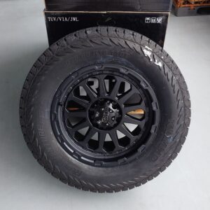 4x Felgen RID R07 9x18 ET20 6x135 + Reifen Kumho AT52 275/65/18