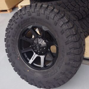 4x Felgen RID R05 9x18 ET10 8x165,1 + 4x Reifen Ridgeblade X/RT 37x13,5x18